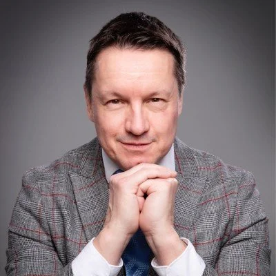 Damian Rhodes